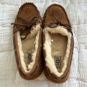 Ugg Moccasins - Classic Color